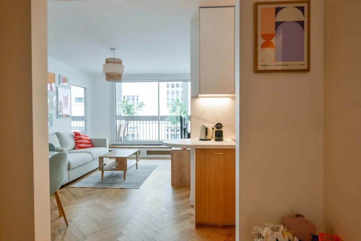 We Parisian Vanneau Cozy Home France