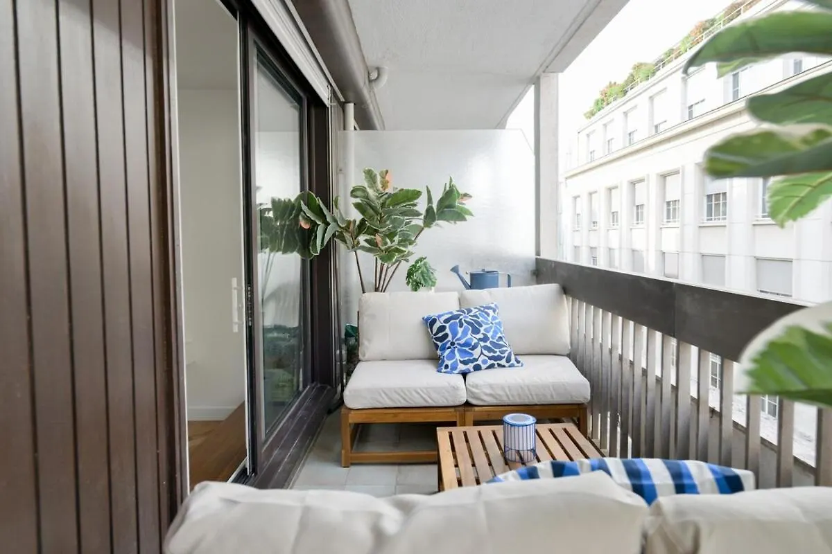 We Parisian Vanneau Cozy Home 0*, Paris France